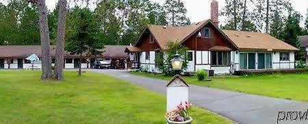 Northern Pine Inn Hayward Exterior photo